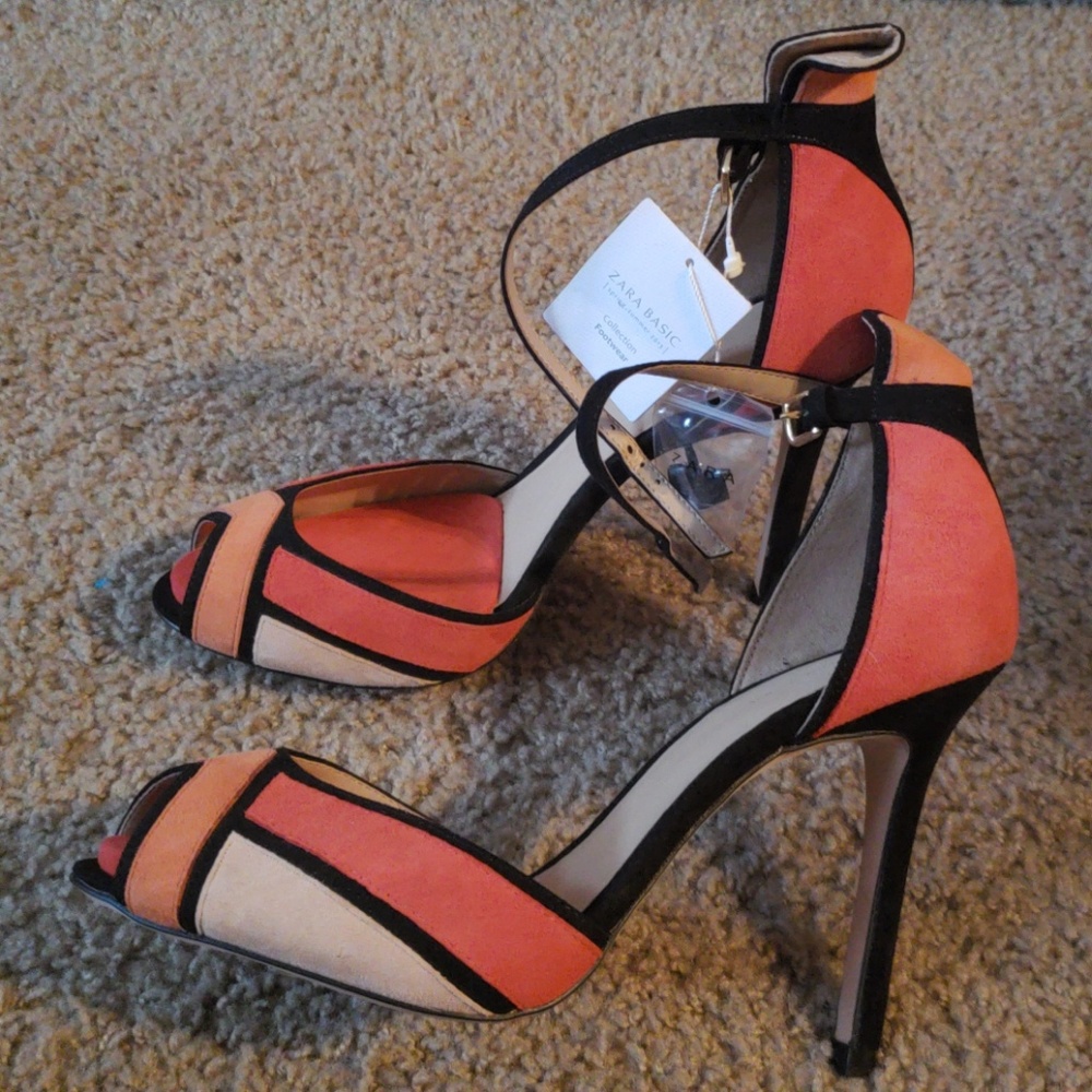 Heel shoes multicolored